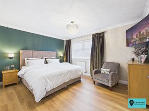 Master Bedroom- click for photo gallery